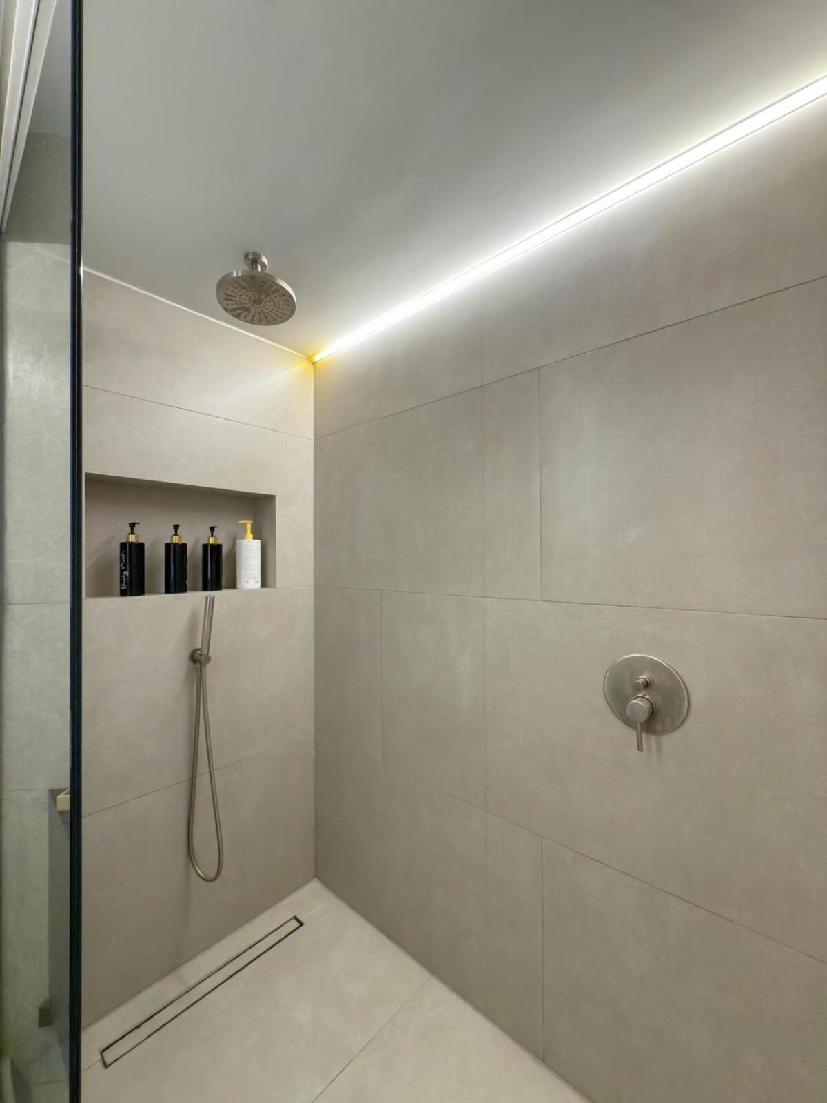 Luxury Sea View Retreat Appartement Thessaloniki Buitenkant foto