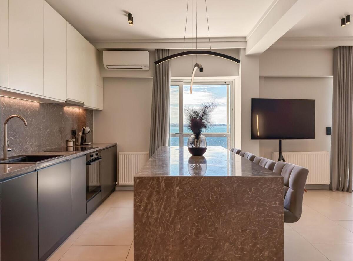 Luxury Sea View Retreat Appartement Thessaloniki Buitenkant foto